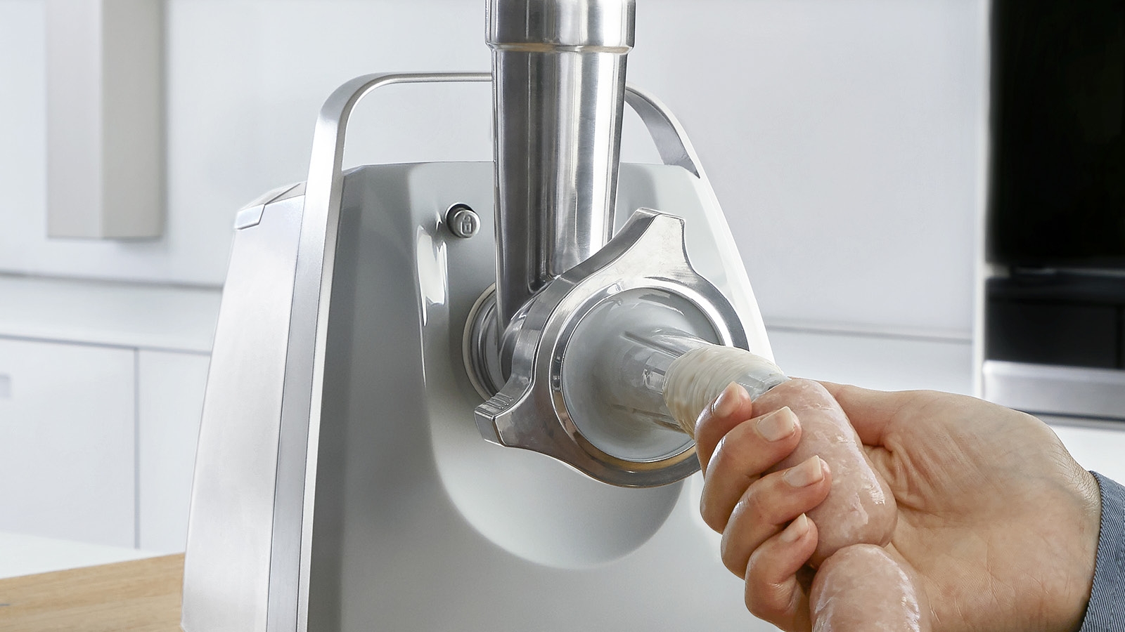 Mašina za mlevenje mesa ProPower Serija 4 1600 W MFW45020