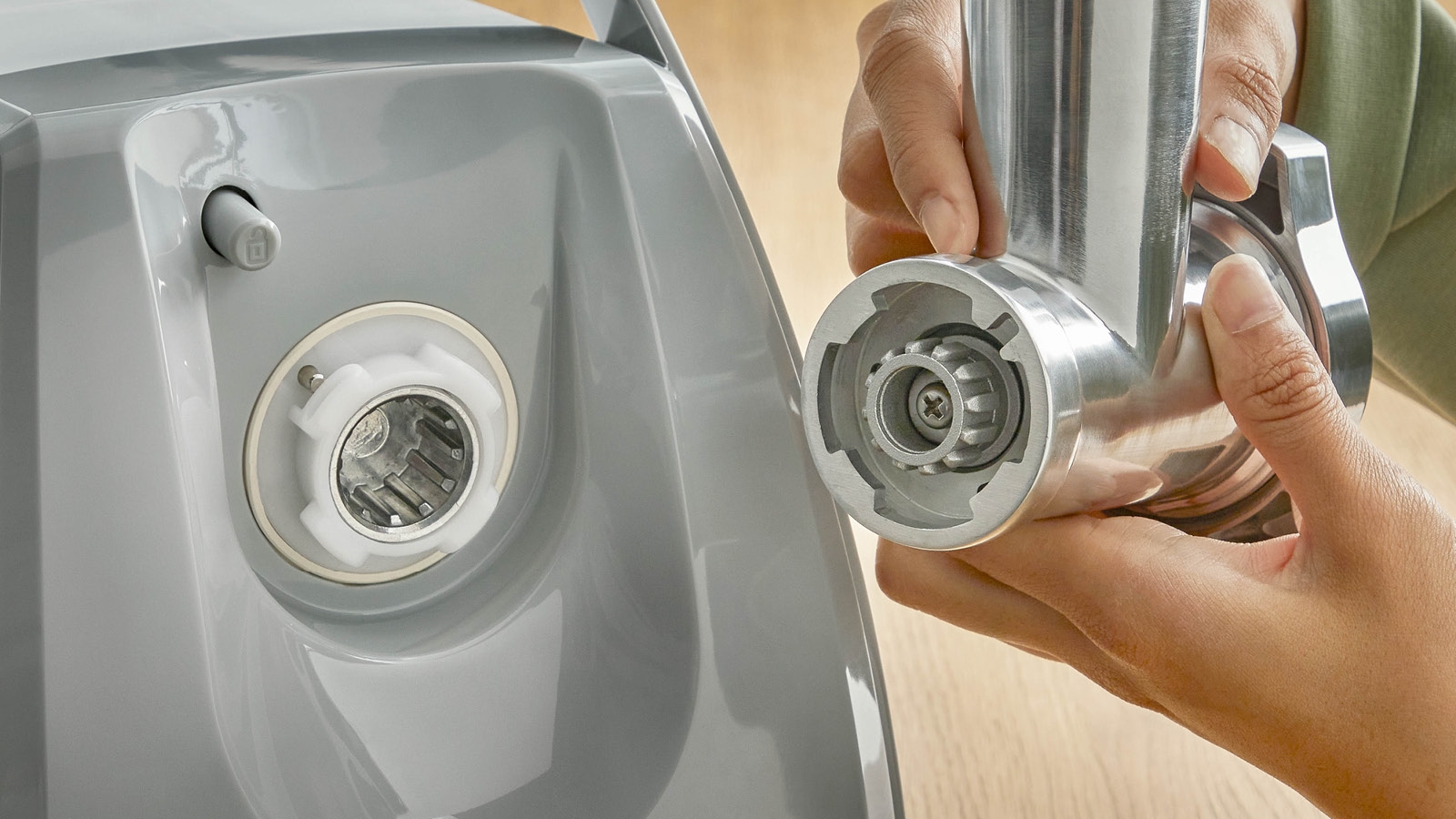 Mašina za mlevenje mesa ProPower Serija 4 1600 W MFW45020