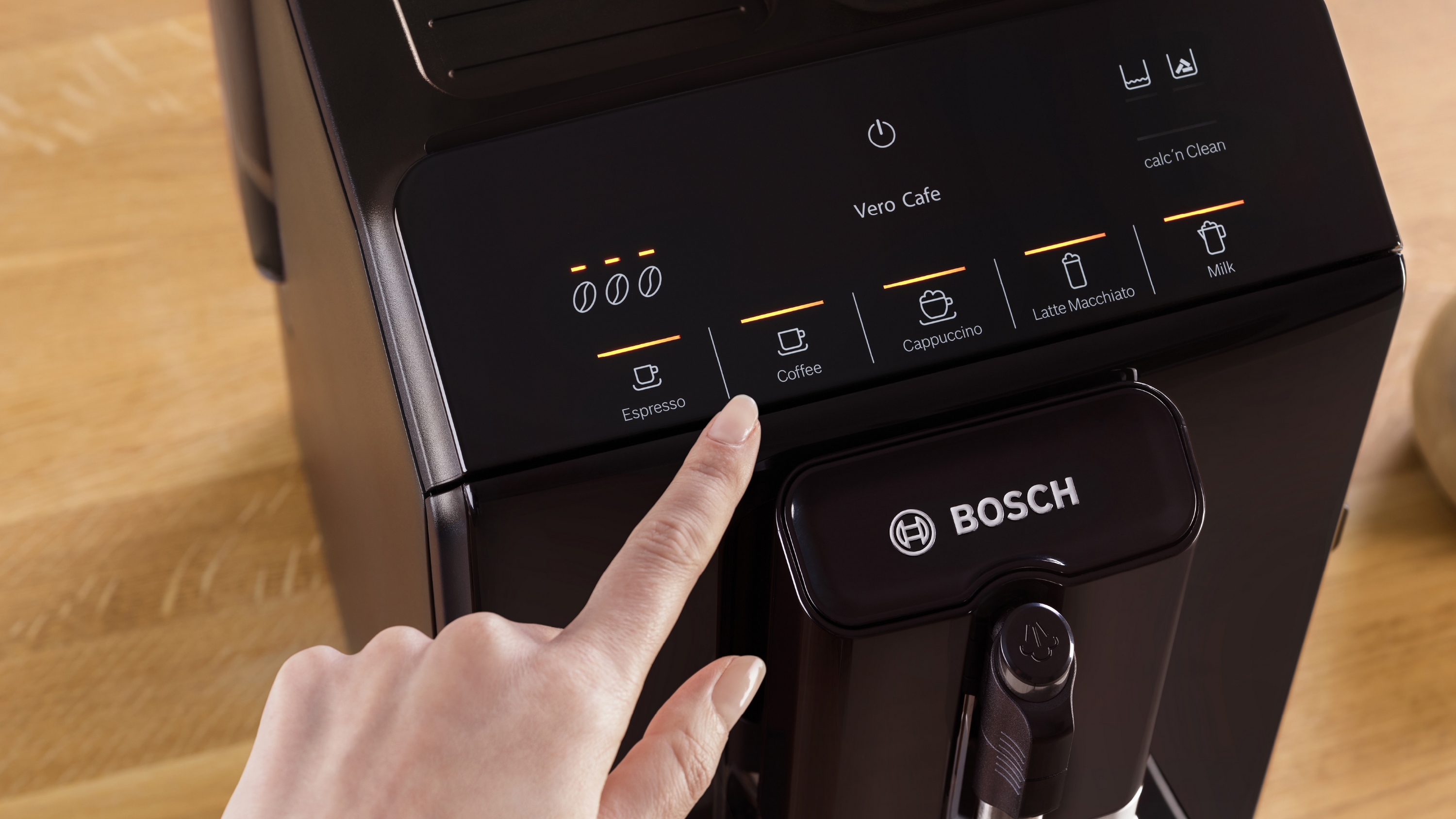 Automatski aparat za espresso kafu Siemens VeroCafe Serie 2 piano crna TIE20119