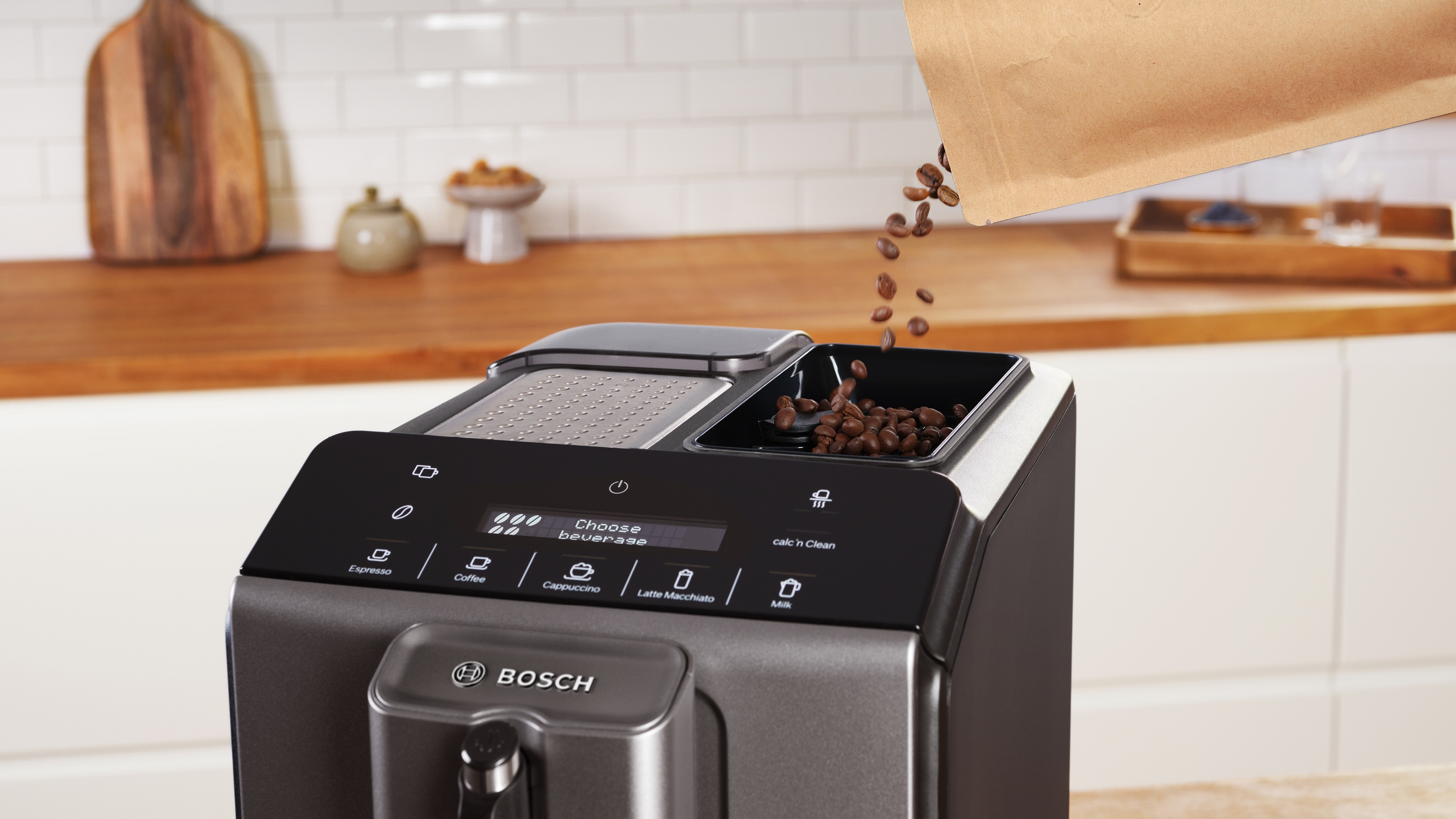 Automatski aparat za espresso kafu Siemens VeroCafe Serie 2 titanijum TIE20504