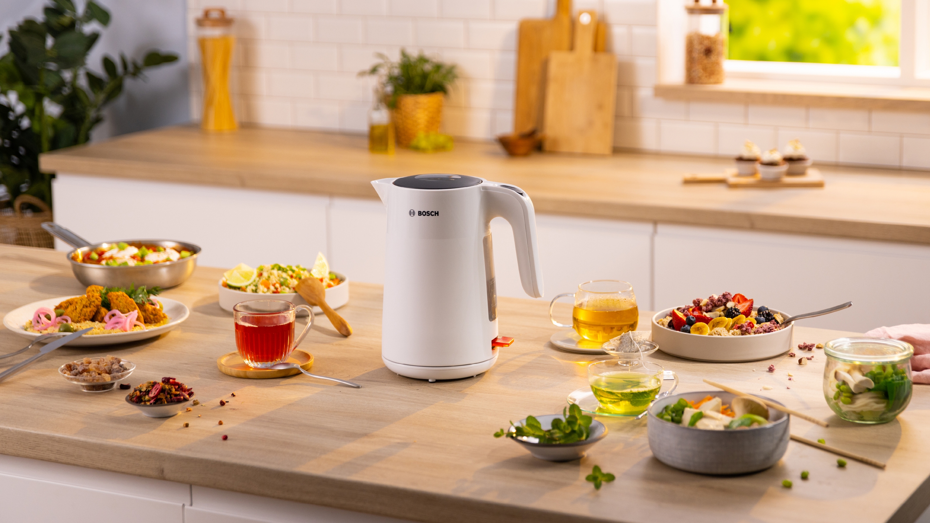 Kuvalo za vodu MyMoment Serija 1.7 l bela TWK2M161