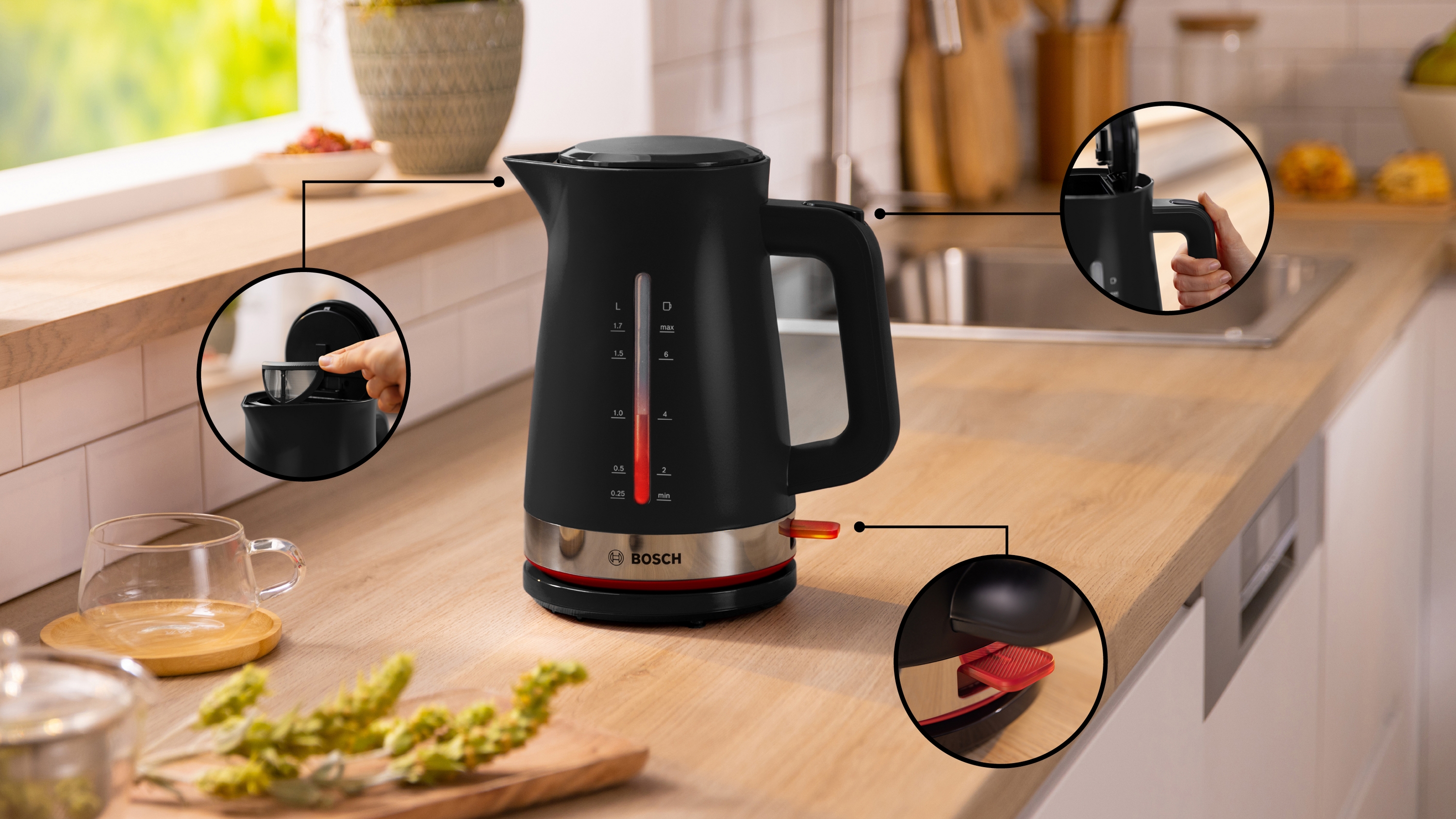 Kuvalo za vodu MyMoment Serija 4 1.7 l crna TWK4M223