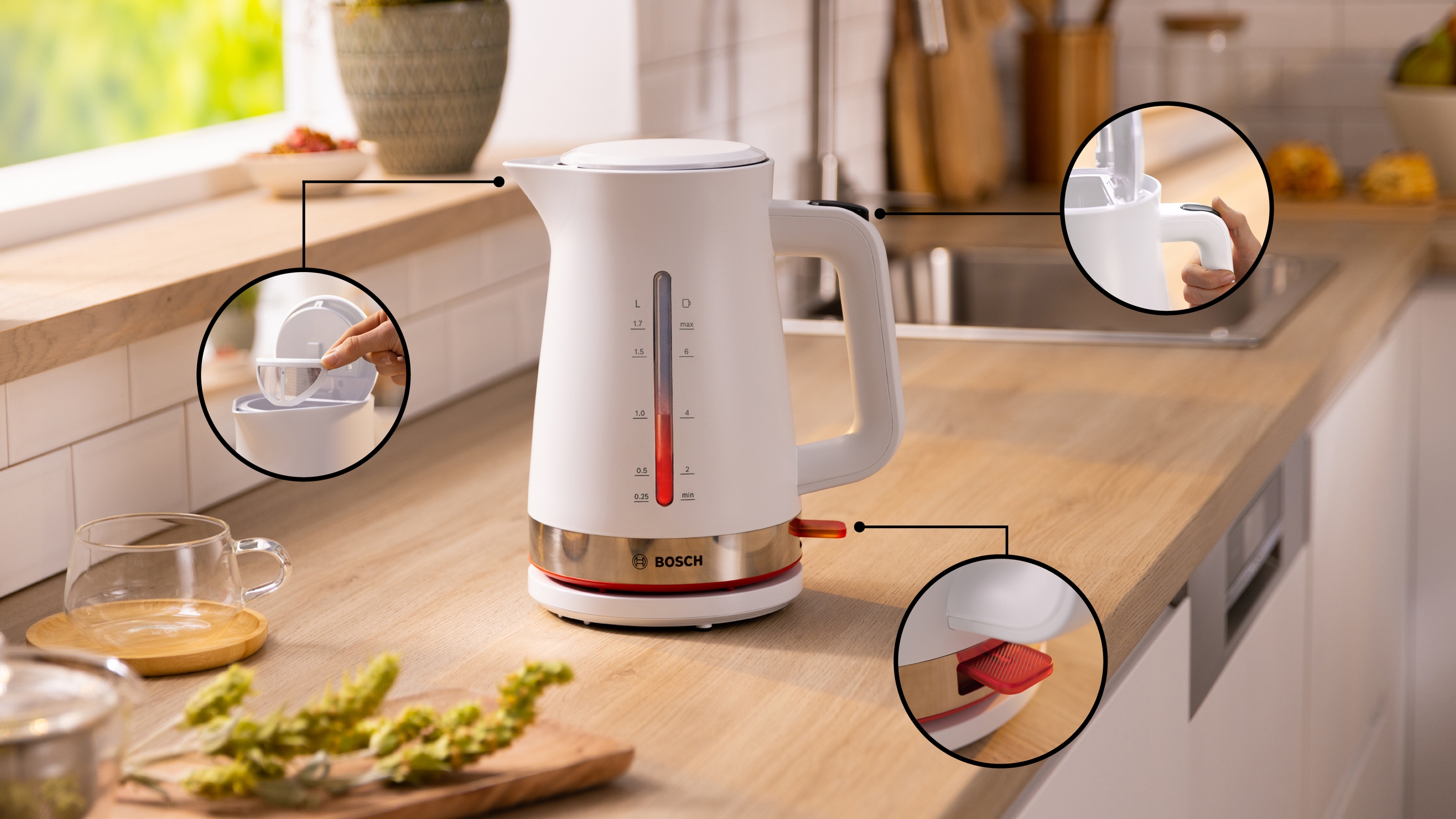 Kuvalo za vodu MyMoment Serija 4 1.7 l bela TWK4M221