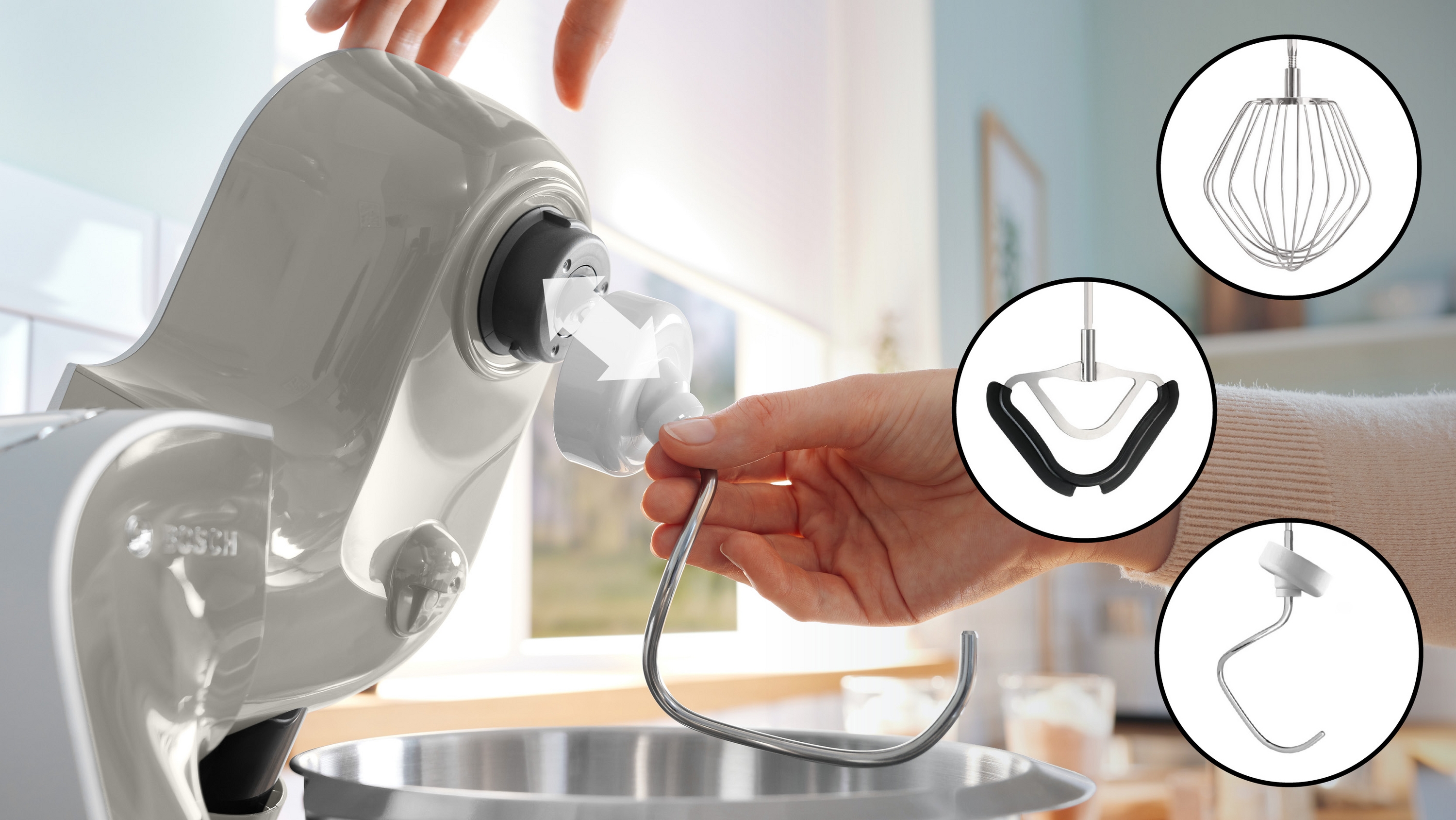 Kuhinjski robot Serija 4 MUM 5 sa integrisanom vagom, 1000 W, grafit siva MUM5XL72