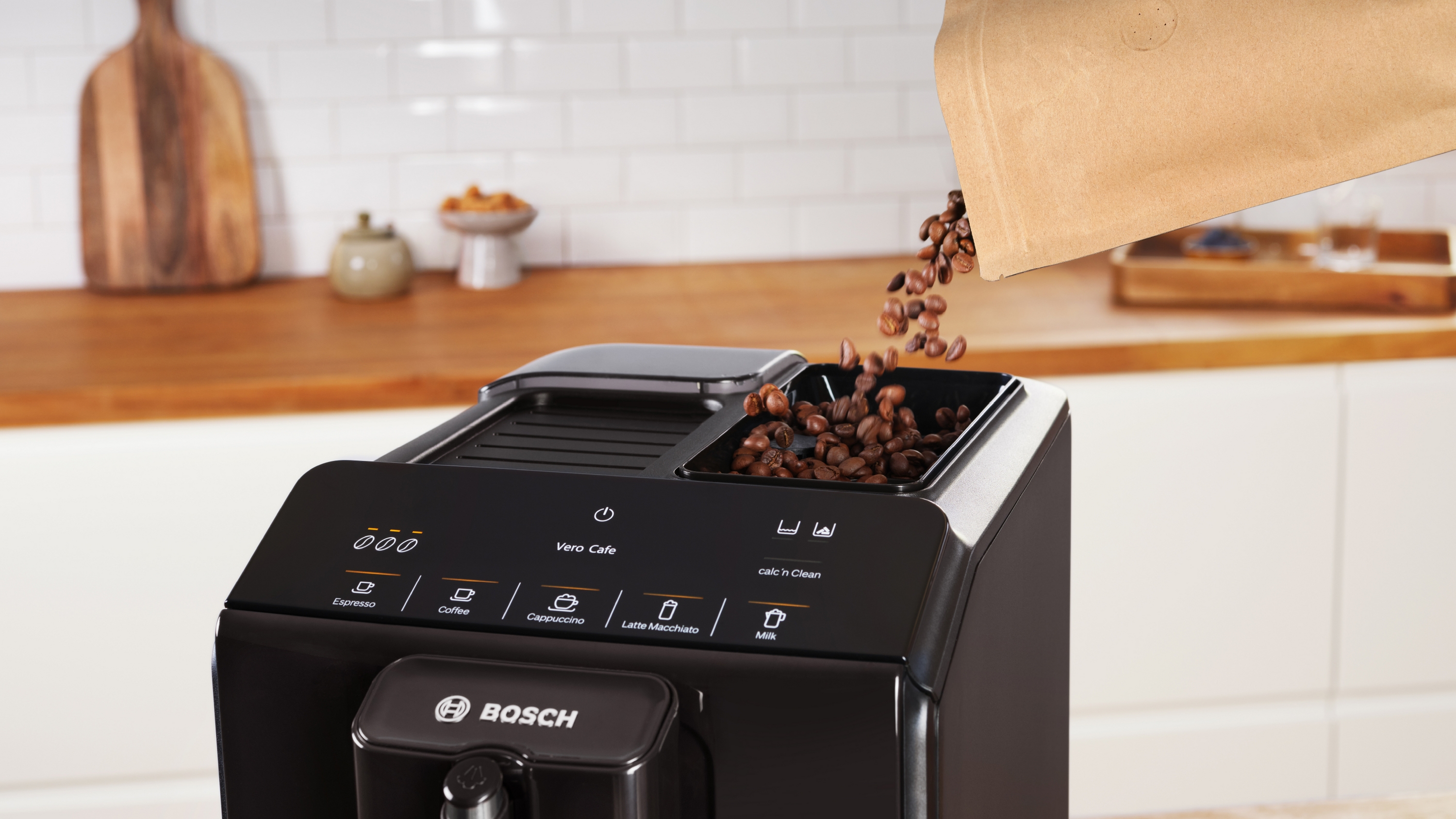 Automatski aparat za espresso kafu Siemens VeroCafe Serie 2 piano crna TIE20129