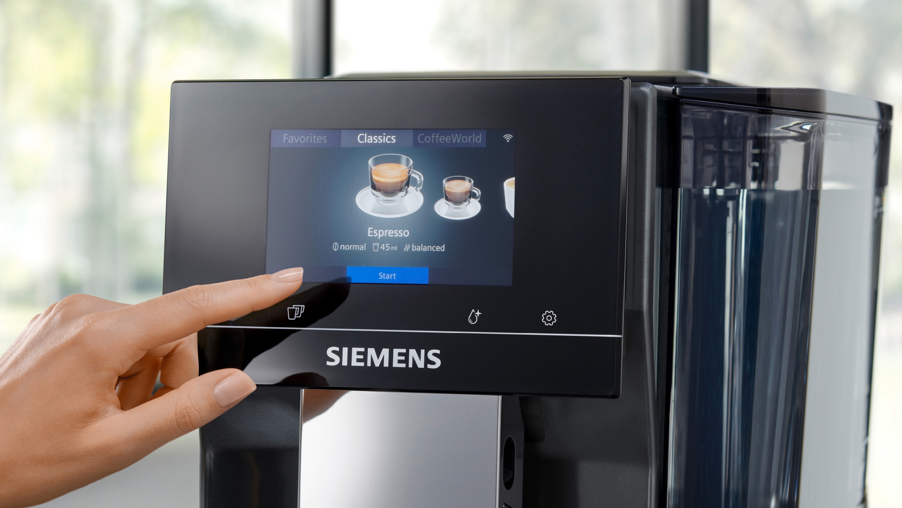 Aparat za espresso kafu EQ700 Siemens automatski u metalik boji TP717R06