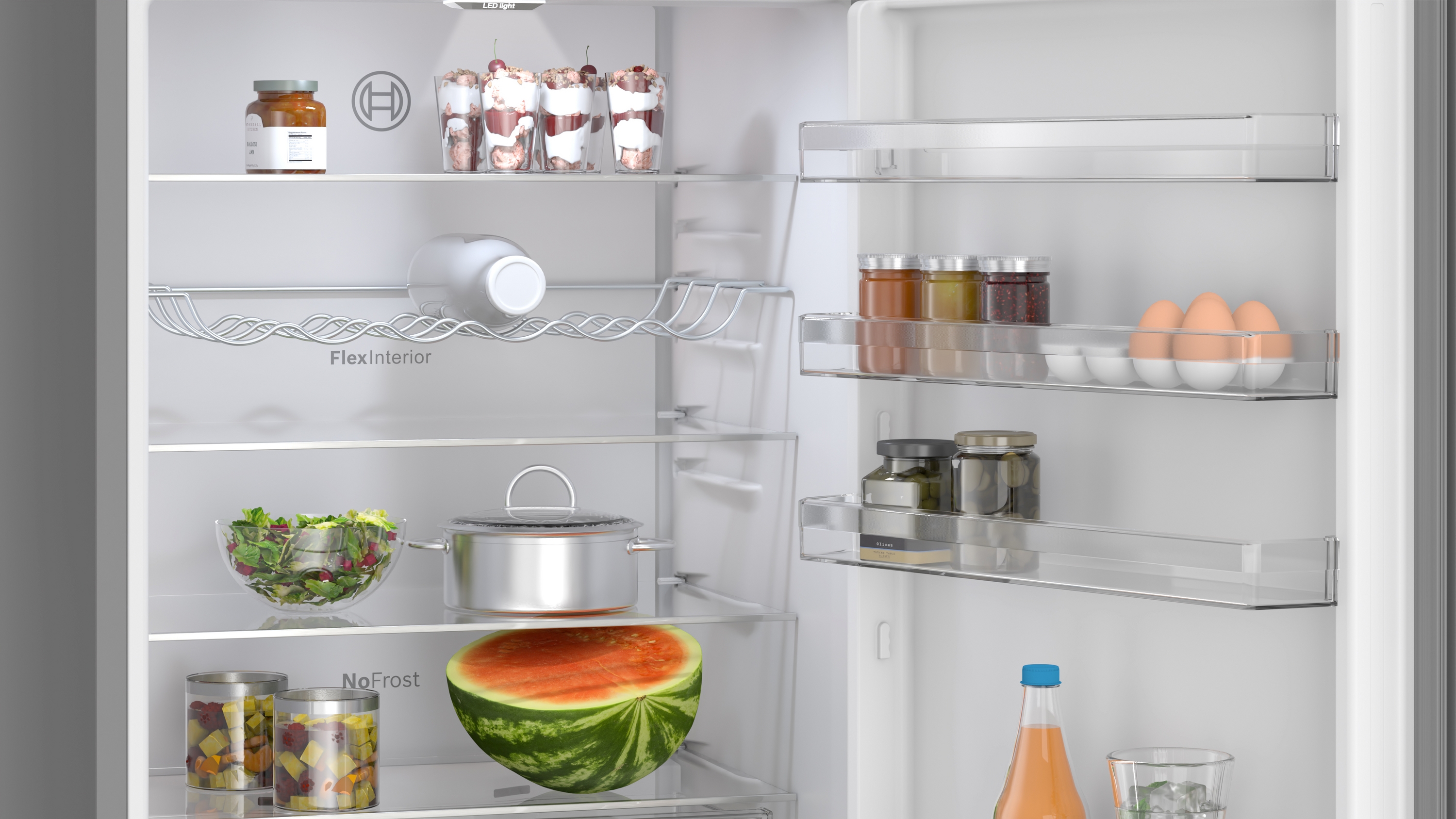 Kombinovani frižider sa zamrzivačem Total No Frost Serija 4 KGN49OCAF