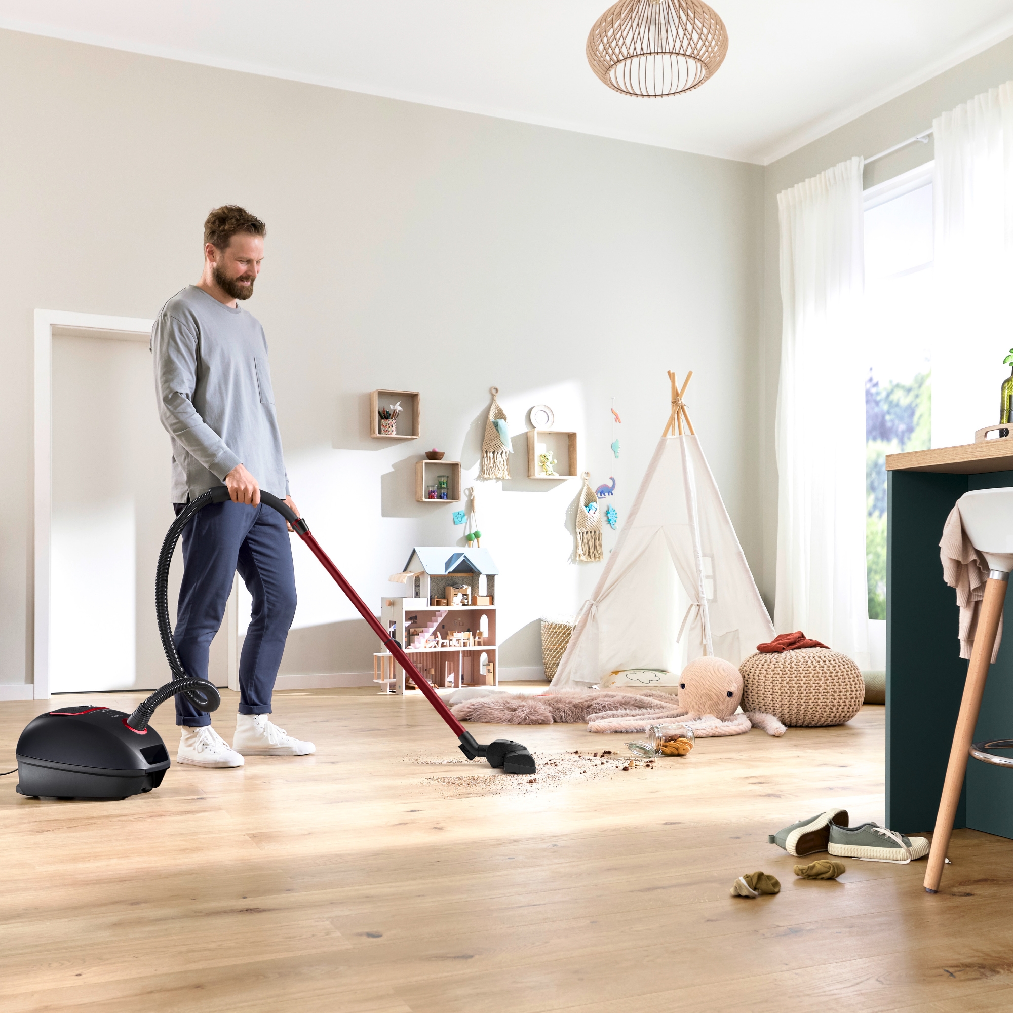 Series 4, Bagged vacuum cleaner, ProPower, Black, BGB41POW2
